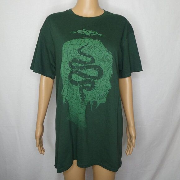 Fantastic Beasts Crimes Nagini Harry Potter TShirt - Picture 1 of 6